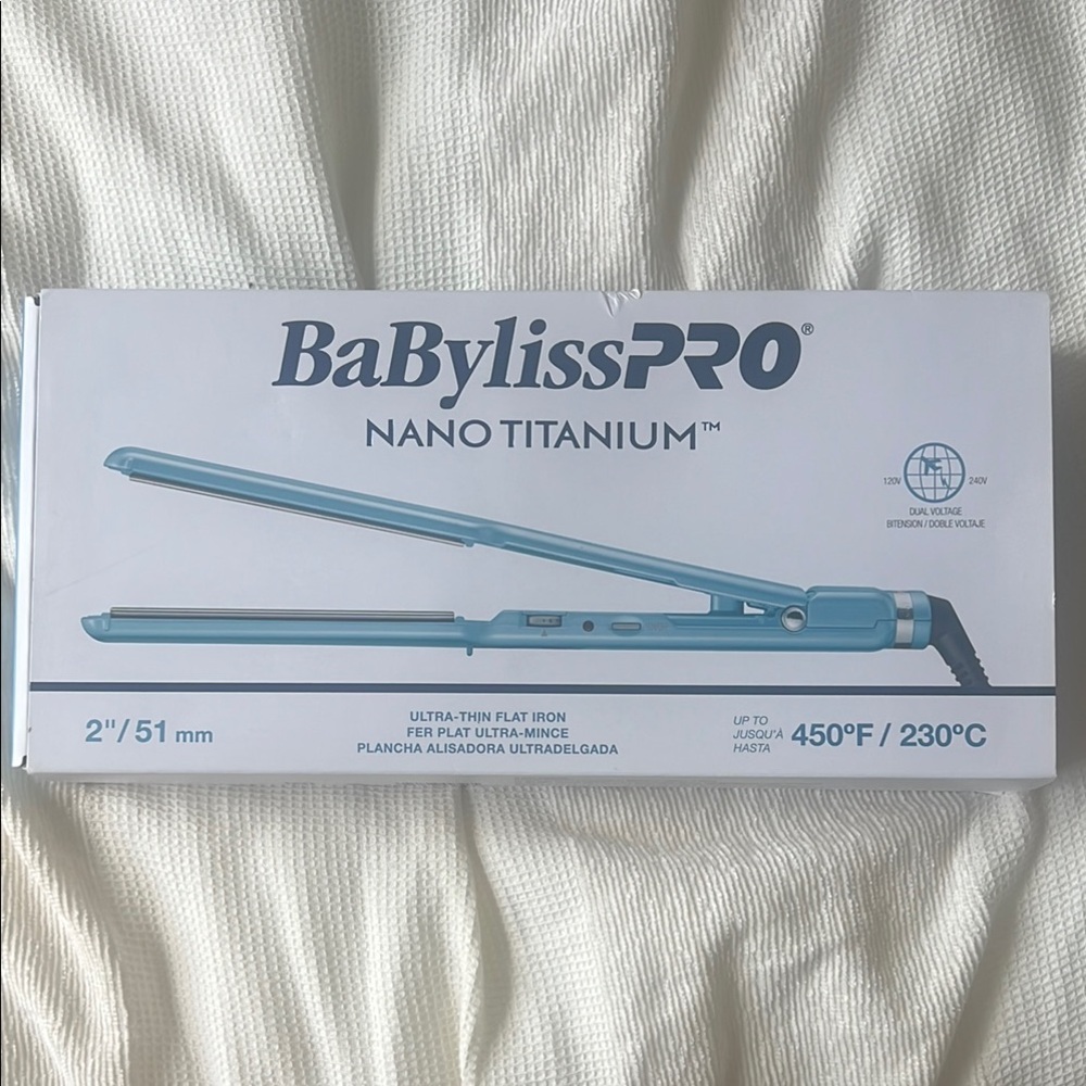 BaBylissPRO Titanium Hair Straightener - Picture 2 of 4
